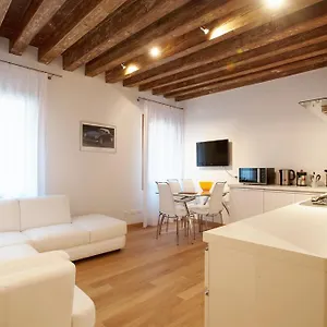 Appartement The Lion's House Apt2, Venise